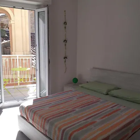 Rossini Bed & Breakfast *